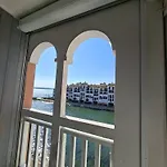 Pointe Vermeille شقة